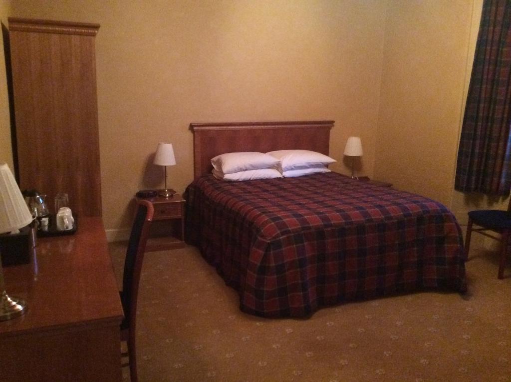 Taychreggan Hotel Dundee Oda fotoğraf