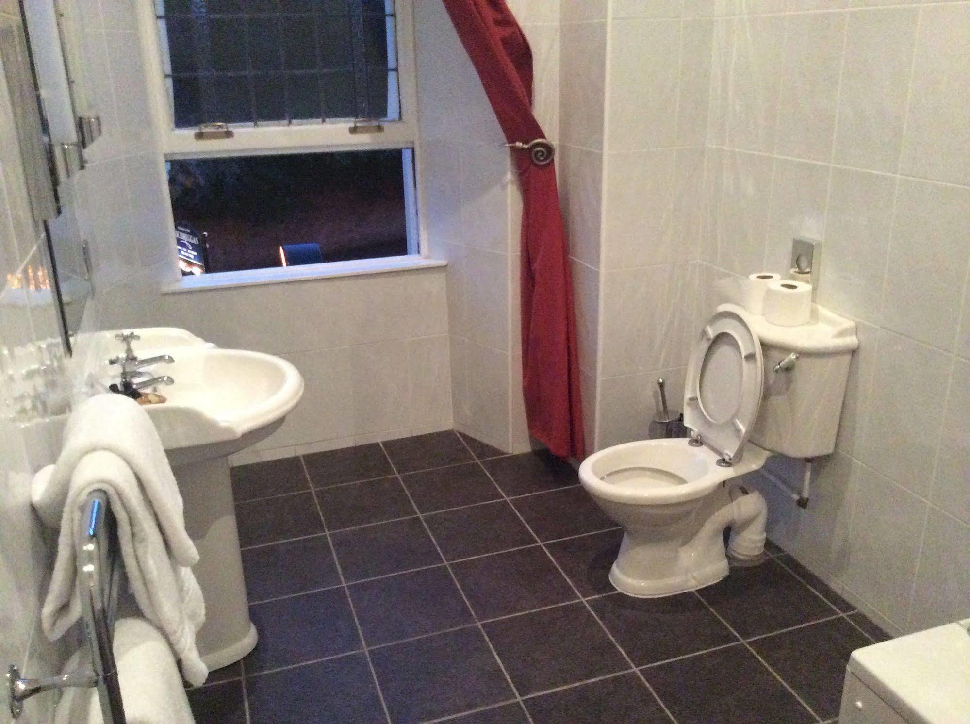 Taychreggan Hotel Dundee Dış mekan fotoğraf
